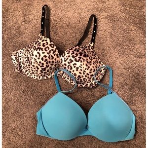 Two Victoria’s Secret Bras (Bundle)